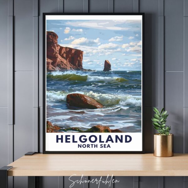 Schönerfühlen Poster von Helgoland im schwarzen Rahmen auf Tisch stehend
