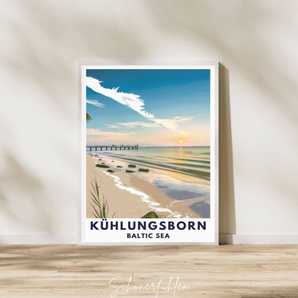 'Schönerfühlen Poster von Kühlungsborn im weißen Holzrahmen auf Boden stehend Ostsee
